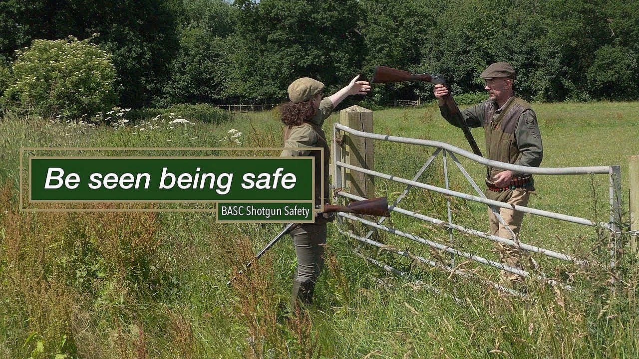 Shotgun Safety - Crossing An Obstacle In Company