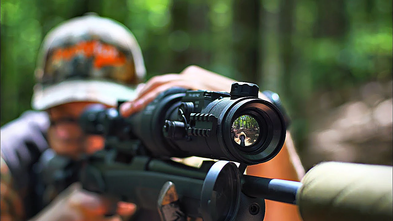 Jagd Mit Nachtsichttechnik - Montage Von Vorsatzgeräten