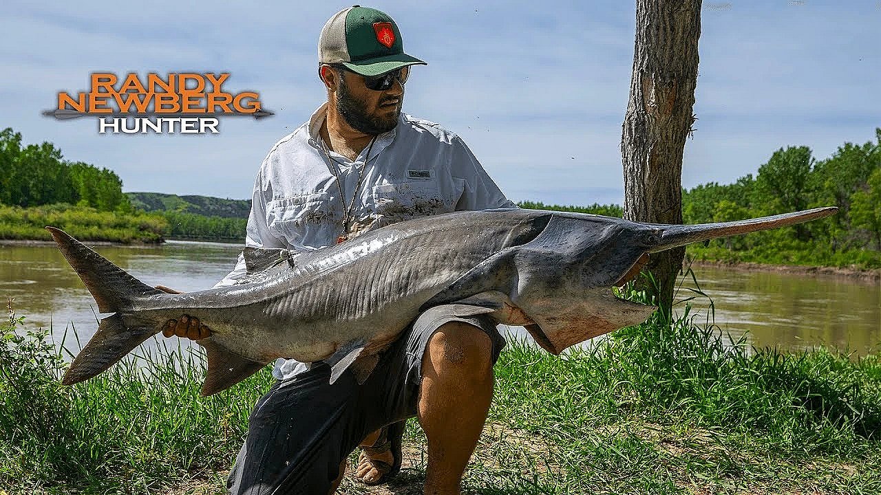 Fishing For Prehistoric Dinosaurs In Montana (part 1)