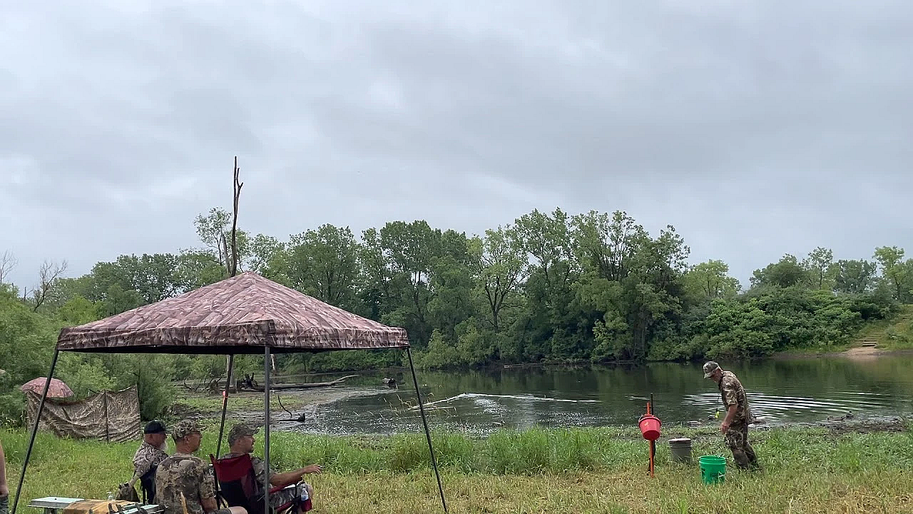 Tom Pritchard And Molly Running Finished Water At Wisill 2021 Sprint Hunt Test