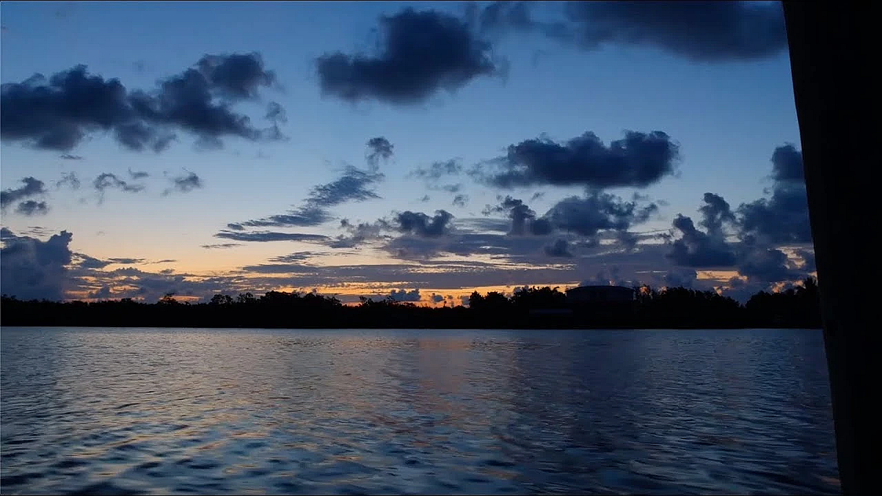 Das Boat Bonus Episode: A Look At Florida's Water Crisis