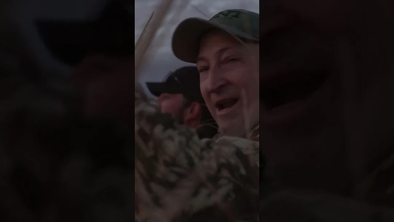 Nothing Beats A Good Crew And Some Rough Weather. The Full Episode From Heartland Is Live Now!