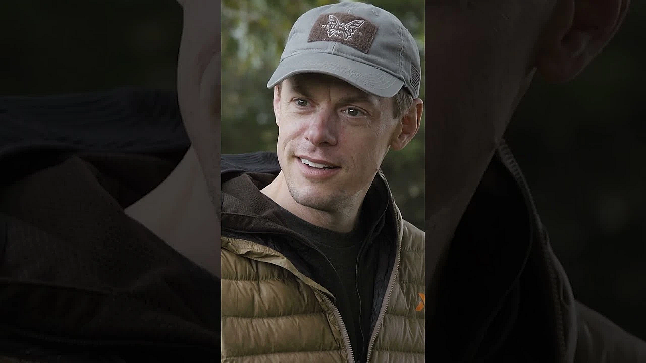 Steamed Blue Crabs And More In The Latest From Season 8. New Episodes Drop Every Tuesday.