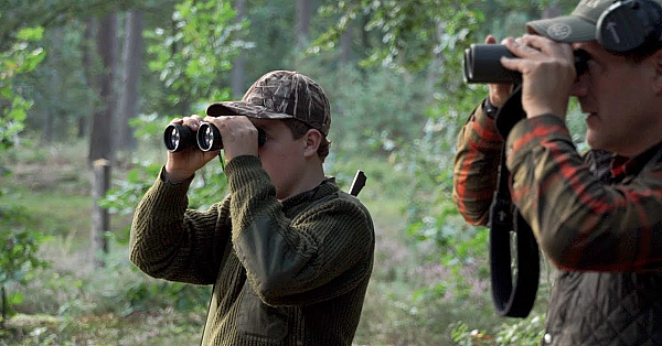 Nl Jaagt Aflevering 16 Reebokkenjacht In Drenthe Met Jongjager Thom