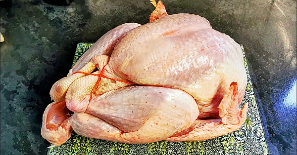 Turkey? Which One? A Whole Turkey, A Crown, Maybe A Turkey Butterfly? Turkey's Explained. #christmas