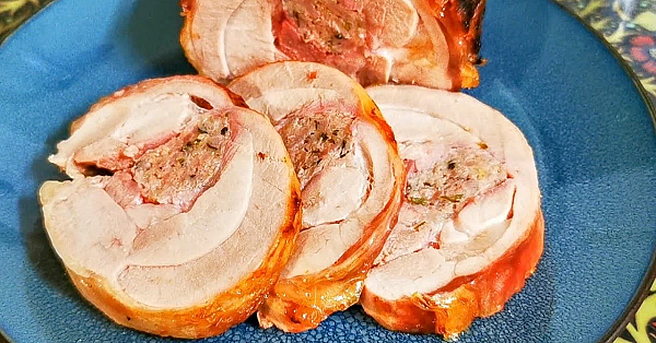 Turkey Thigh Ballotine. A De-boned And Stuff Turkey Thigh. #turkey #srp