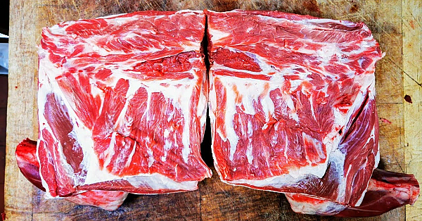 Fronts Of Lambs. How To Prepare Shoulders Of Lamb. Slow Roast Lamb Shoulder. #lamb