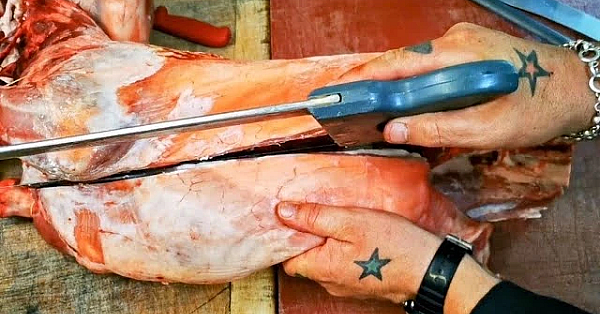 Lamb Butchery. How To Butcher A Whole Lamb. Uk Lamb Butchery #lamb