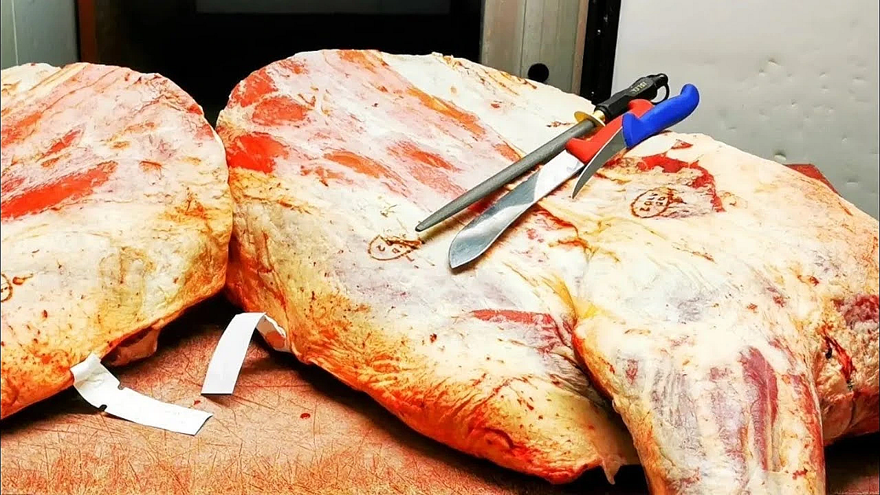 Beef Forequater. How To Cut A Beef Forequater Into Primals The Traditional English Way.  #srp #beef