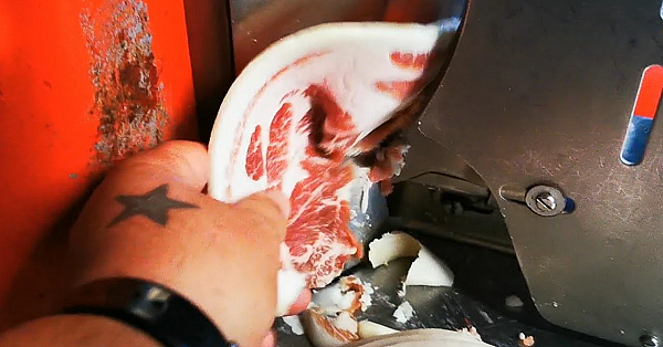 How To Slice And Cook Crispy Bacon. Traditional, English Dry Cured Collar Bacon. #bacon