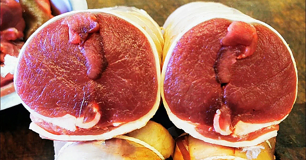 A Boned &amp; Rolled Saddle Of Venison. Venison Loin. How To Prepare A Loin Of Venison #srp #venison