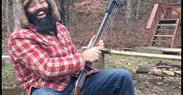 Redneck shotgun guitar