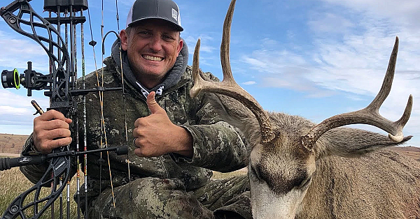 My First Mule Deer Hunt {full Video} Archery