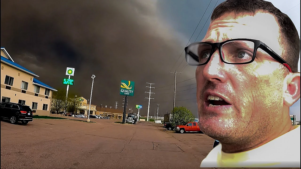 Twin Tornadoes Made Us Run For Cover!!! Scariest Storm I've Ever Seen In My Life!!!