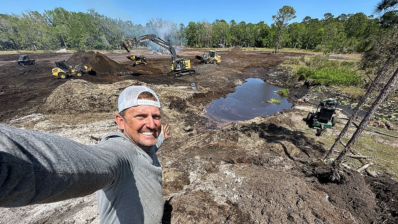 Building Our New Home! {the Beginning Ep.2} The Sanctuary!