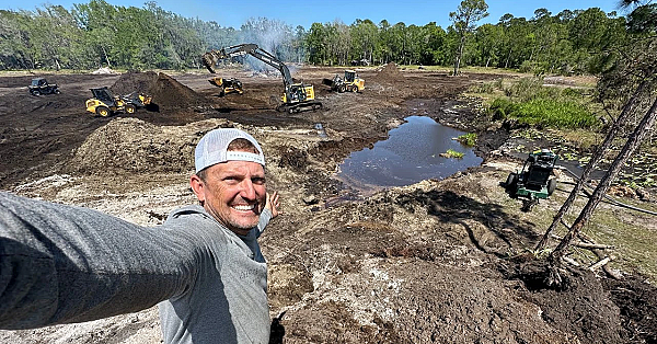 Building Our New Home! {the Beginning Ep.2} The Sanctuary!