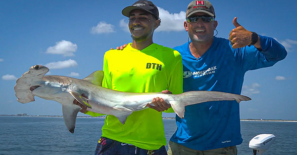 Took A Random Fan Fishing! Caught A Hammer Shark And Visited The Bear Archery Factory!