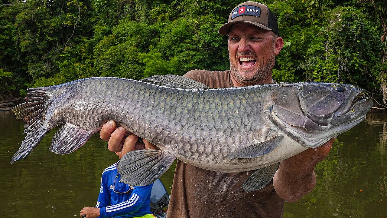 Fishing Lost Rivers For Prehistoric Wolf Fish! {catch Clean Cook} Rewa Eco Lodge, Guyana