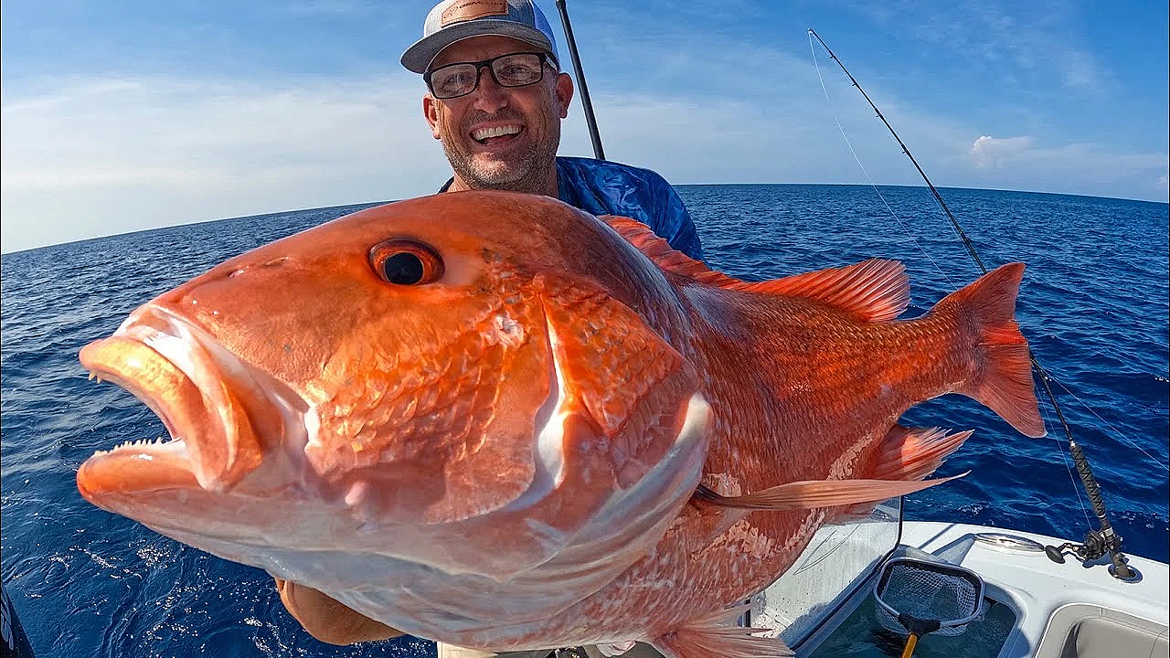Big Genuine Red Snapper In The Atlantic Ocean {catch Clean Cook} Ft. Lucas Black