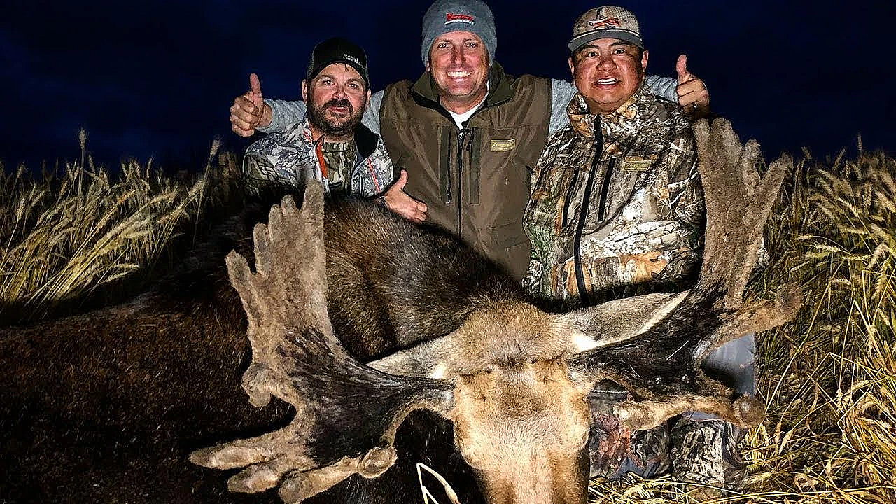 Massive Velvet Moose {catch Clean Cook} Tenderloin Over Open Fire