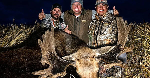 Massive Velvet Moose {catch Clean Cook} Tenderloin Over Open Fire