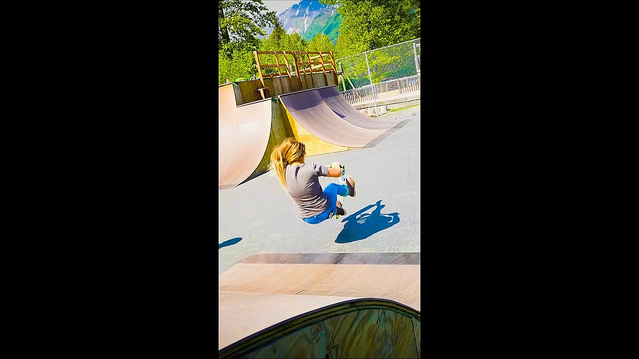 Beautiful Mom Wipes Out On Scooter!!! {deermom} #shorts