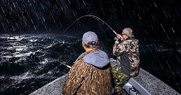 Fishing in a TROPICAL STORM! {Catch Clean Cook} The Sanctuary Update!