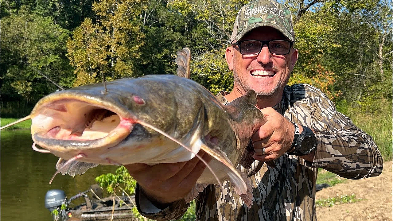 I Filmed An Entire Hunting &amp; Fishing Video On My Iphone! {catch Clean Cook} Dove &amp; Catfish