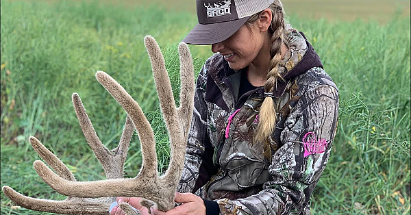 How To Clean, Cape &amp; Quarter A Mule Deer Buck {deer Meat For Dinner}