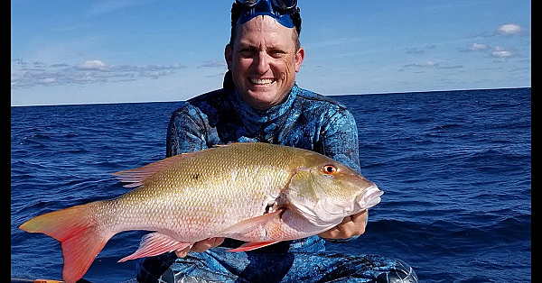 Spearfishing For Delicious Fish! {catch Clean Cook} Whole Roasted Snapper