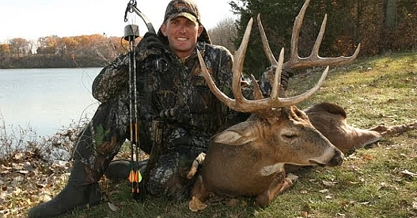 Grofwild villen zonder te ontweiden en zonder haar op het vlees