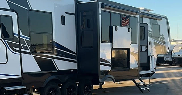 We’re Shopping For A New Home!!