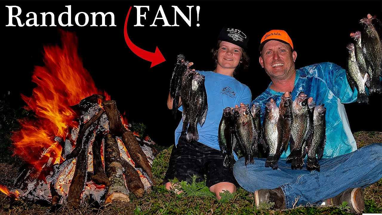Cooking Fish Over And Open Fire With  Random Fan {catch Clean Cook} Incredible!!!