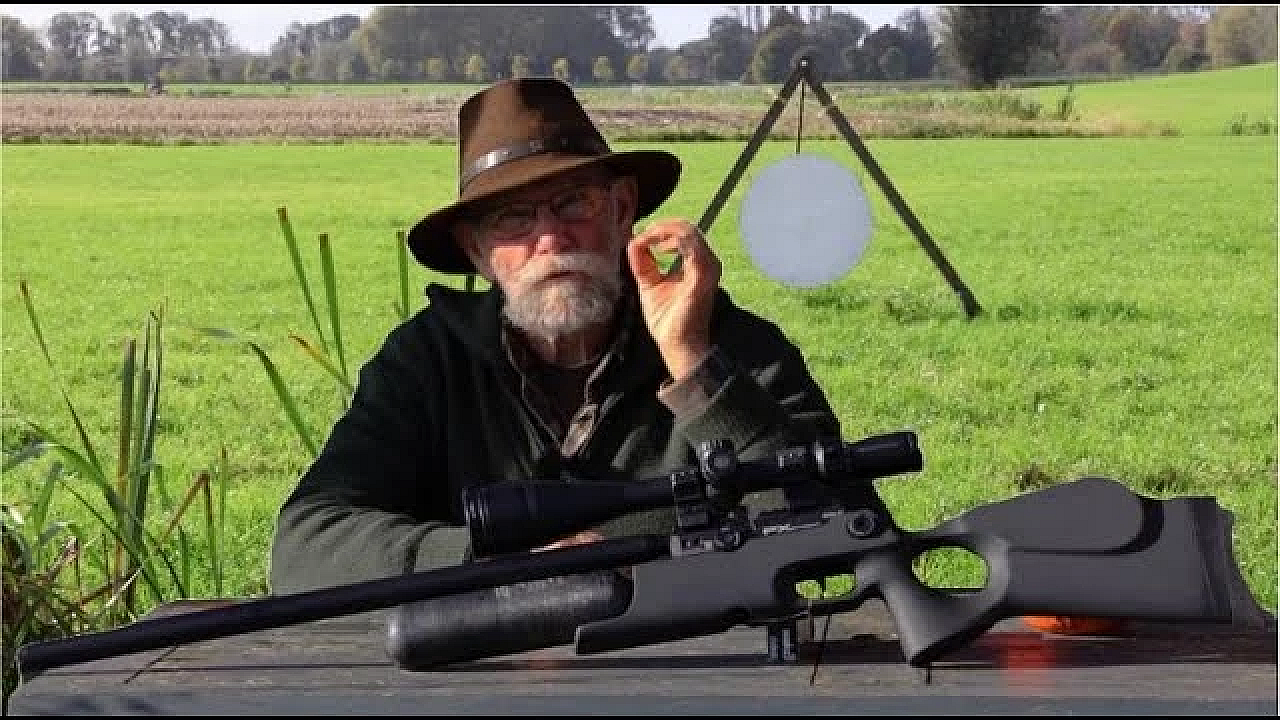 Jagen Met Eduard - Akelig Nauwkeurig Op 100m - 7.62 Fx Crown Mk. Ii Nieuwe Pcp Buks Inschieten