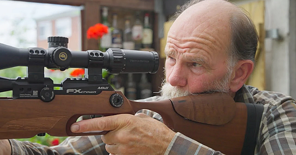 Jagen Met Eduard - Nieuwe Buks Inschieten