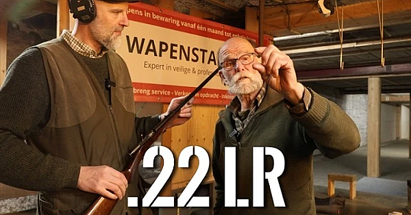 Wie Het Kleine Niet Eert..
