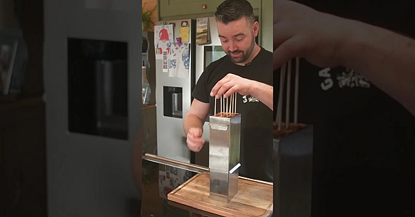 Cai Ap Bryn Makes A Spicy Venison Kebab Tower  #fieldsports #hunting #fieldsportsbritain