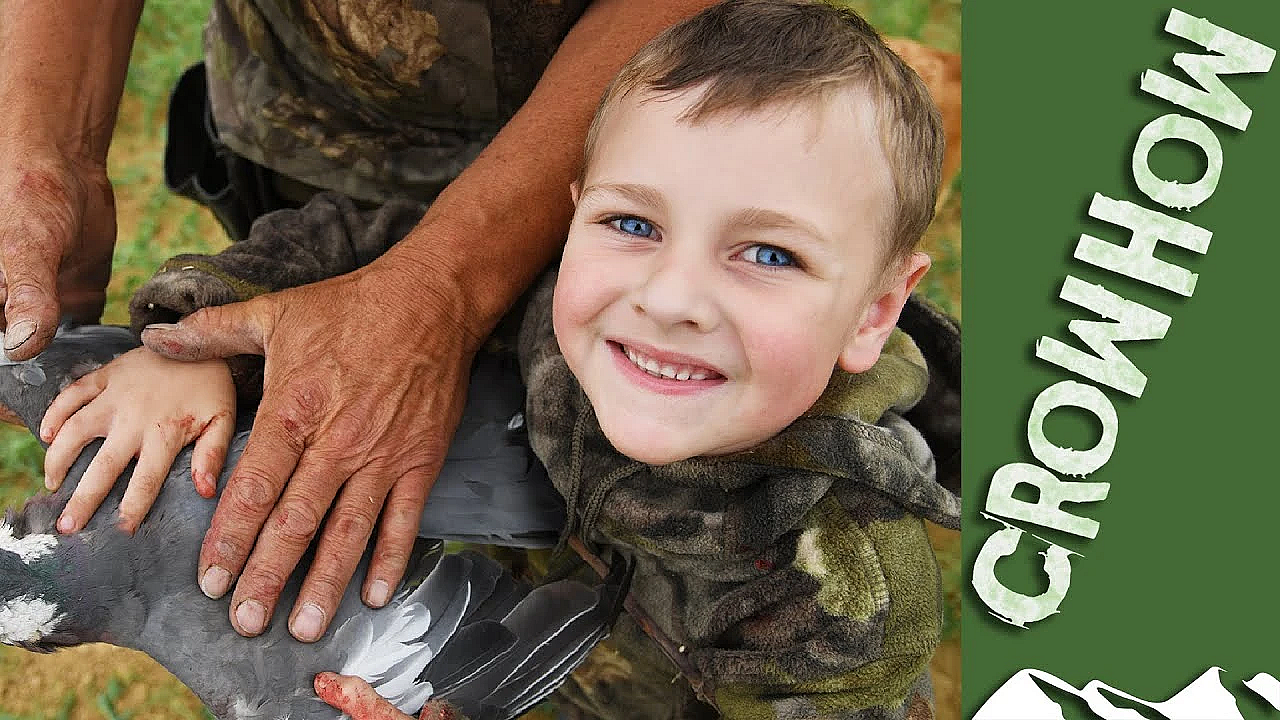 Family Day On The Pigeons - It's Crowhow