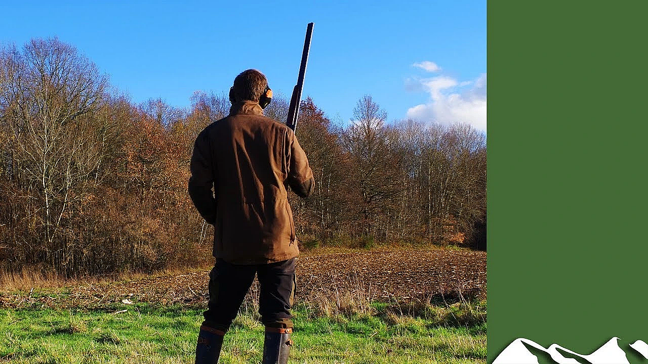 Never Never Let Your Gun...