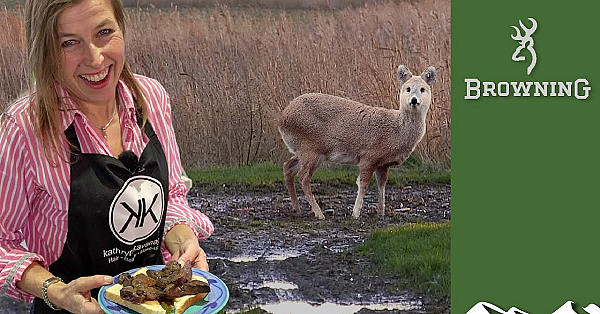 Helen Tinner Pops Out For A Chinese
