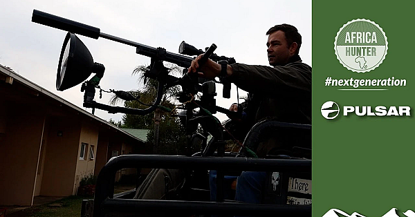 African Predator Hunting Platform