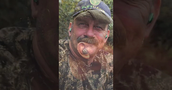 Is There Anything That Smells As Good As Eley Paper Cartridges? #shootingsports