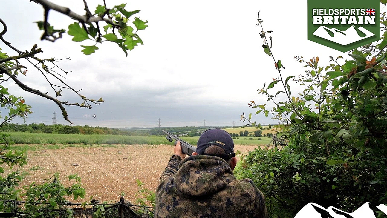 Geoff Garrod Builds A Pigeon Pattern From Scratch