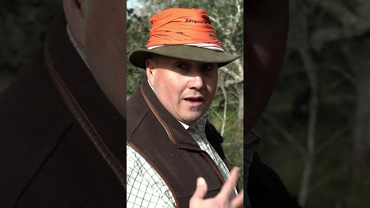 Roy Lupton Goes To A Portuguese Montería To Try His Hand At Speedy Wild Boar.