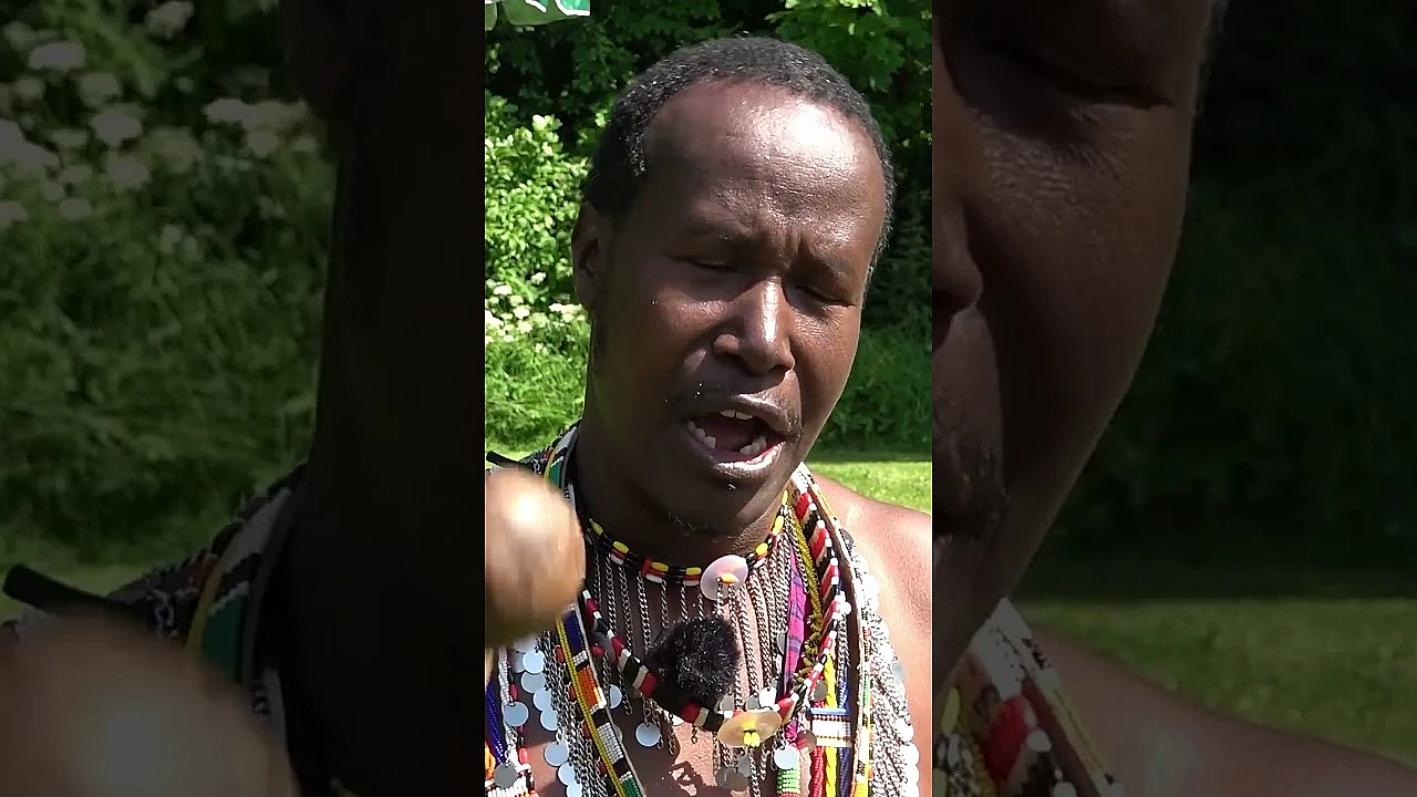 Basc Staff Swap Hunting Techniques With The Maasai