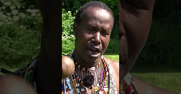 Basc Staff Swap Hunting Techniques With The Maasai