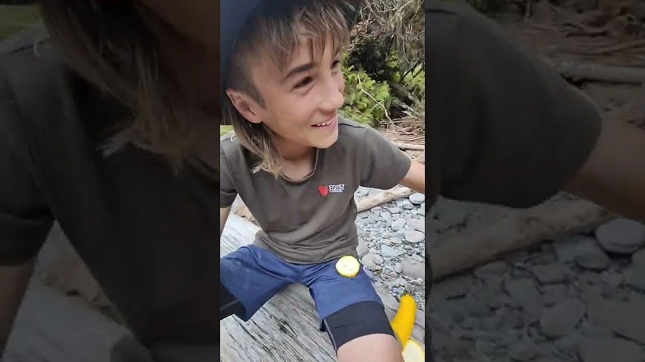 Gold Fossicking Mission, Cooked A Mean Feed On The Fire, Found A Tunnel, Got Wet, Adventure