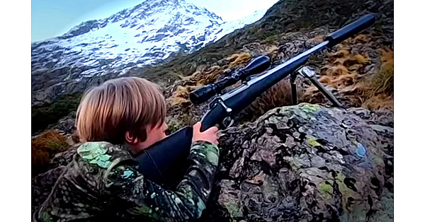 Adventure Vlog 154 - The Big Smoke - 4wd Alpine Tahr Hunt East Coast - Paintball - The Zoo - Stuff