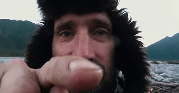 Josh James  - Vlog 81 - Flounder On The Wild Menu With The Kings Of The Wild West Coast