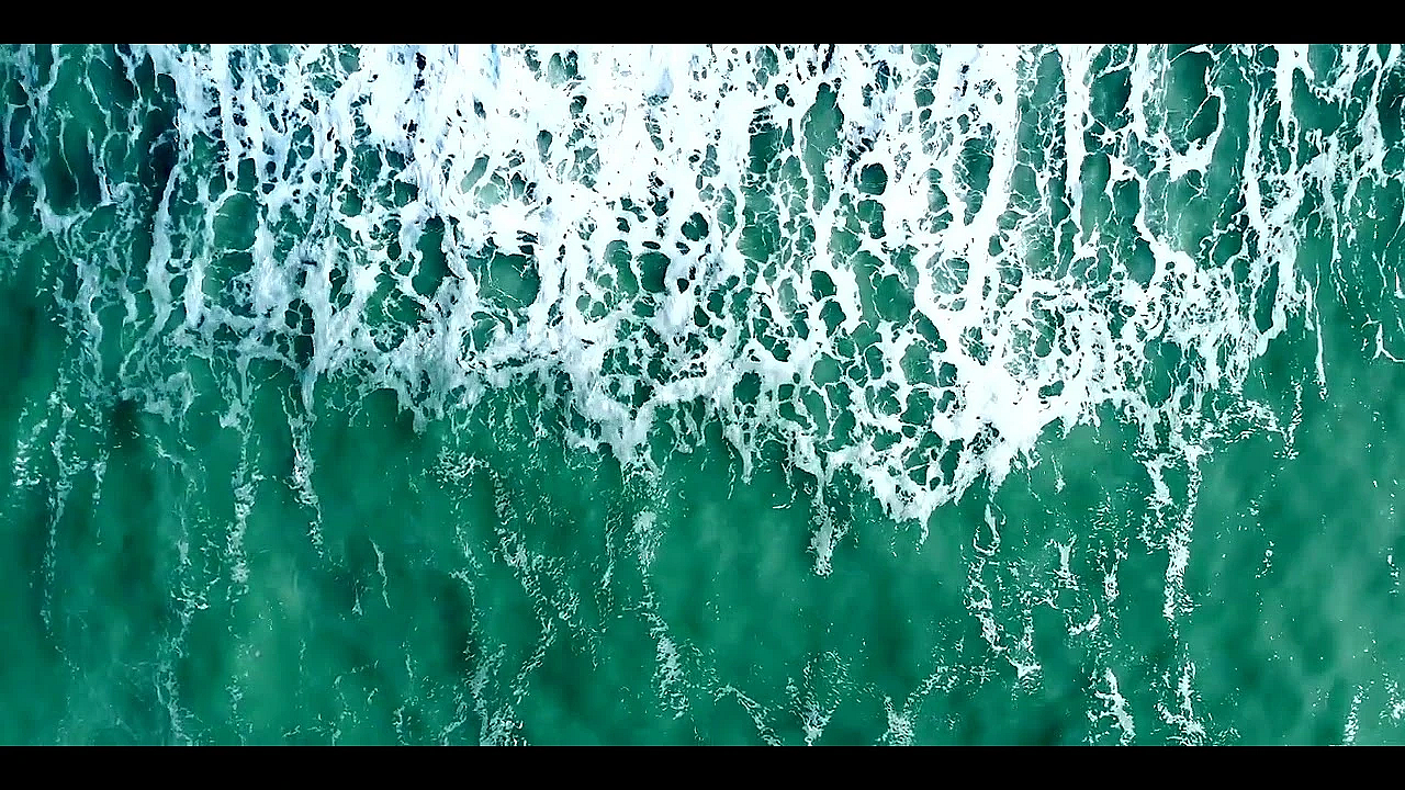 ASMR OCEAN WAVES crashing on the shore calming peaceful sounds and visuals